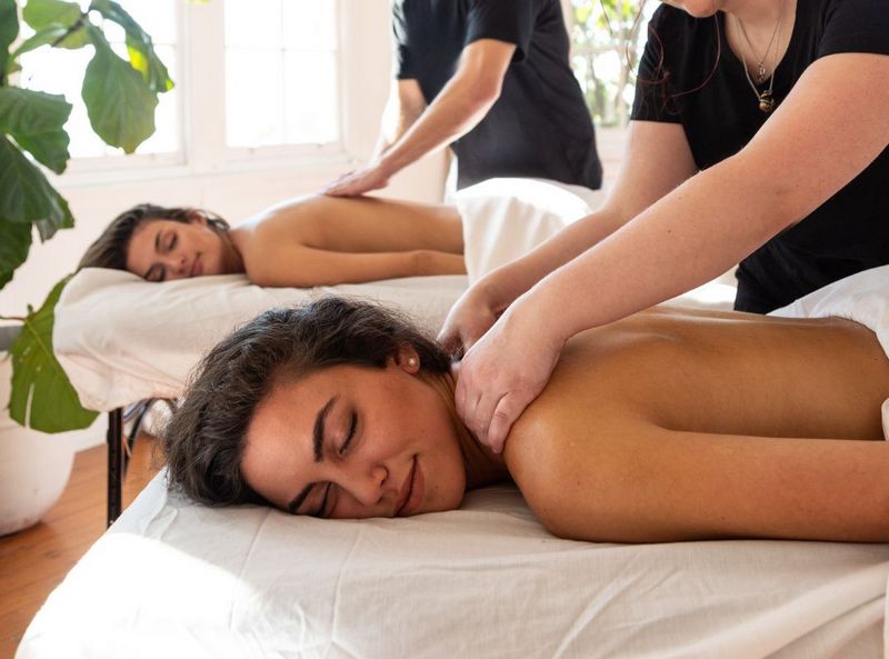 Prenatal massage: The Dos and Do n'ts